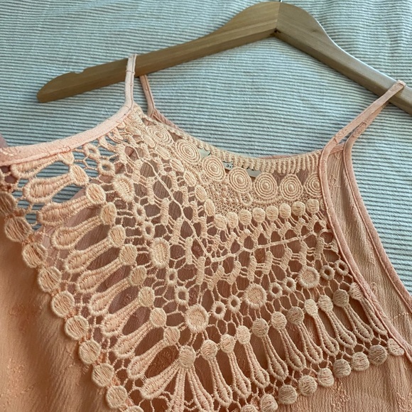 Audrey 3+1 peach Crochet Medium peplum Tank Top - Picture 4 of 8